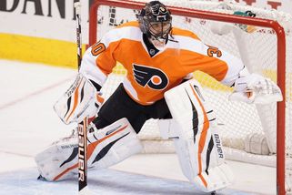 NHL | Výstřední gólman už 11 let nechytá. Přesto teď dostal poslední výplatu - Sport.cz